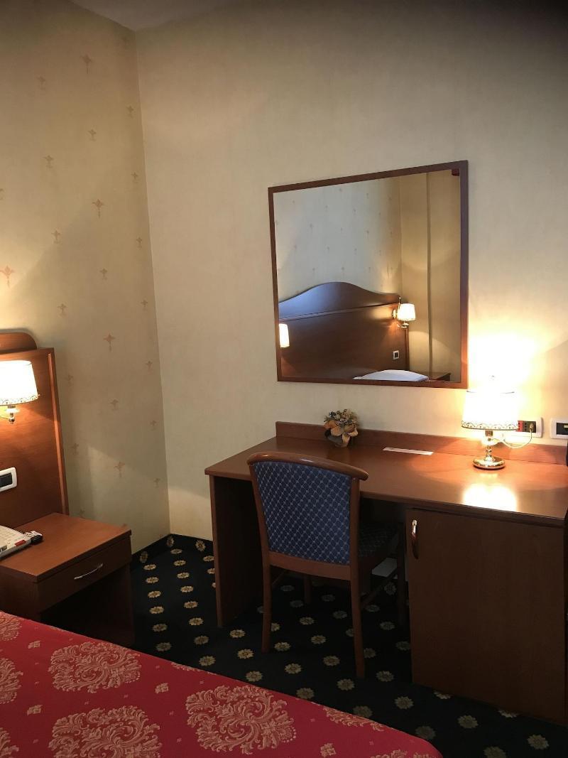 Hotel Rigolfo Moncalieri Zewnętrze zdjęcie